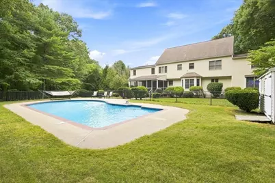60 Wagon Road, Walpole, MA 02081 - Photo 5