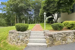 60 Wagon Rd, Walpole, MA 02081 - Photo 9