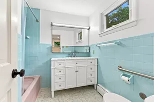 5 Pine St, South Hadley, MA 01075 - Photo 27
