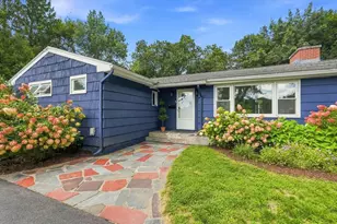 5 Pine St, South Hadley, MA 01075 - Photo 3