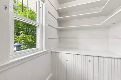 27-29 Codman Hill Ave #2, Boston, MA 02124 - Photo 15