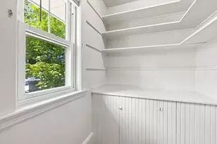 27-29 Codman Hill Ave, Boston, MA 02124 - Photo 15