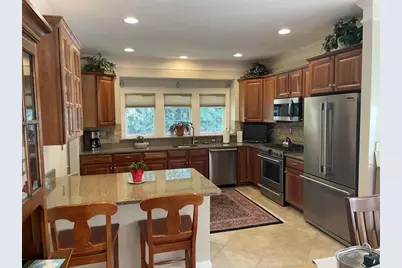 12 McNeil Circle #12, Hopkinton, MA 01748 - Photo 3