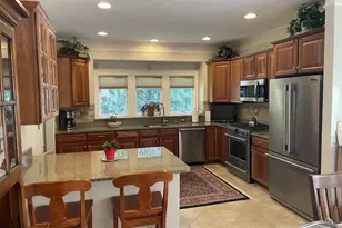 12 McNeil Cir, Hopkinton, MA 01748 - Photo 3