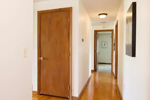 124 Mazarin, Springfield, MA 01151 - Photo 17