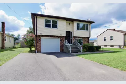 124 Mazarin, Springfield, MA 01151 - Photo 1