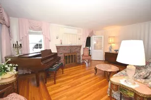 23 Acushnet Ave, Worcester, MA 01606 - Photo 7