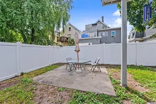 55 4th St, Lowell, MA 01850 - Photo 31