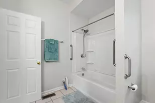 55 4th St, Lowell, MA 01850 - Photo 27