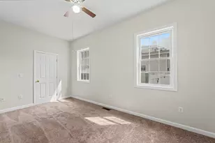 55 4th St, Lowell, MA 01850 - Photo 17