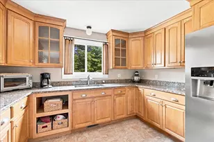 3 Charbonneau Ave, Lakeville, MA 02347 - Photo 11