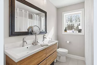 626 Sheridan St, Chicopee, MA 01020 - Photo 21