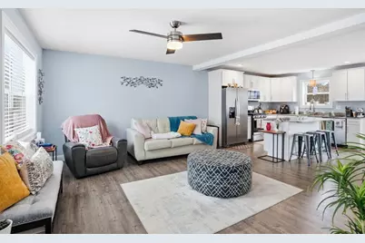 626 Sheridan St, Chicopee, MA 01020 - Photo 7