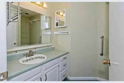 409 Nassau Dr #409, Springfield, MA 01129 - Photo 33