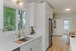 45 Bellevue Ave, Longmeadow, MA 01106 - Photo 13