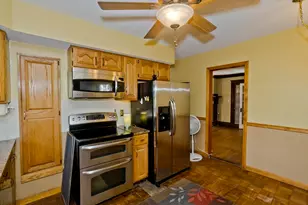 1750 Northampton St, Holyoke, MA 01040 - Photo 31