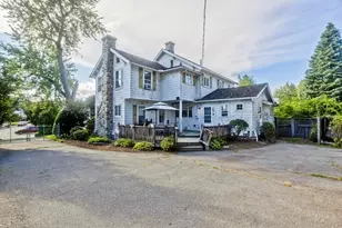 1750 Northampton St, Holyoke, MA 01040 - Photo 9