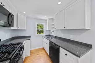 50 Florida St, Marshfield, MA 02050 - Photo 9