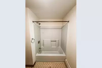 5-7 Hedgerow Ln #7, Amherst, MA 01002 - Photo 15