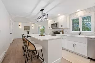 181 Lindsey St, North Attleboro, MA 02760 - Photo 17