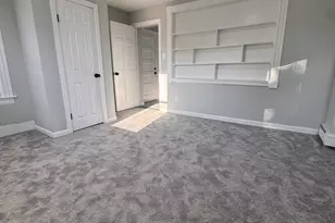 77 Oak St, Gardner, MA 01440 - Photo 5