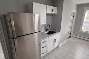 77 Oak St, Gardner, MA 01440 - Photo 3