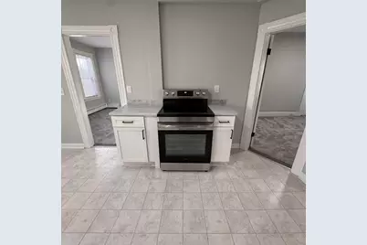 77 Oak St #2, Gardner, MA 01440 - Photo 5