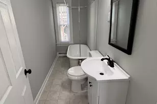 77 Oak St, Gardner, MA 01440 - Photo 7