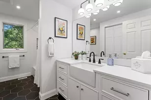 30 Hill and Plain Rd, Falmouth, MA 02536 - Photo 21