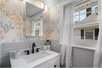 12 Gilbert Street, Waltham, MA 02453 - Photo 23