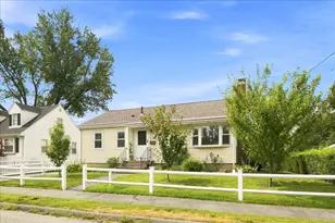 54 Mountain Ave, Norwood, MA 02062 - Photo 1