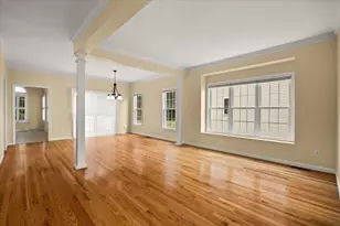2 Sunflower Dr, Raynham, MA 02767 - Photo 7