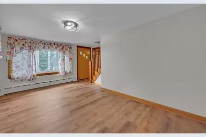 3 Prospect Ave, Dudley, MA 01571 - Photo 11
