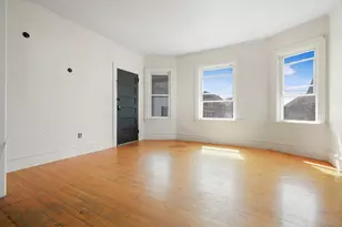 692 Walnut St, Fall River, MA 02720 - Photo 15