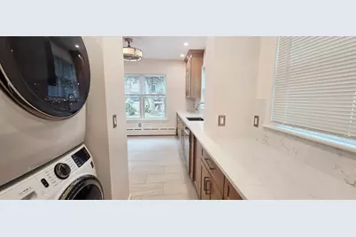 102-104 Bayswater St #104, Boston, MA 02128 - Photo 5