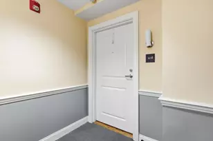 250 Main St, Hudson, MA 01749 - Photo 11