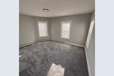 77 Oak St #3, Gardner, MA 01440 - Photo 5