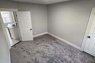77 Oak St, Gardner, MA 01440 - Photo 11