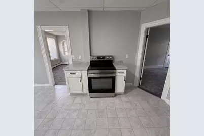 77 Oak St #3, Gardner, MA 01440 - Photo 5