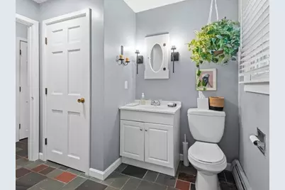 69 Walnut St, Upton, MA 01568 - Photo 15