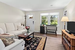 69 Walnut St, Upton, MA 01568 - Photo 21