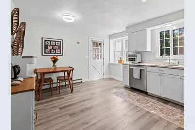 69 Walnut St, Upton, MA 01568 - Photo 13