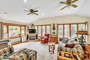 274 Great Rd, Stow, MA 01775 - Photo 15