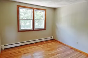41 N Winnifred Rd, Brockton, MA 02301 - Photo 9
