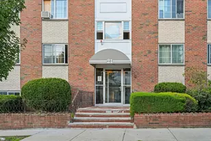 21 Staples Ave, Everett, MA 02149 - Photo 3