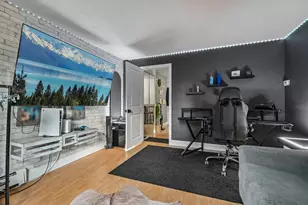 21 Staples Ave, Everett, MA 02149 - Photo 7