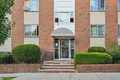 21 Staples Ave #23, Everett, MA 02149 - Photo 3