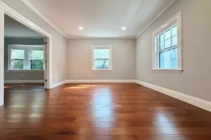 21 Maple St, Arlington, MA 02476 - Photo 5