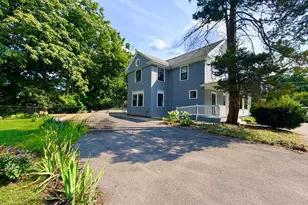 21 Maple St, Arlington, MA 02476 - Photo 1