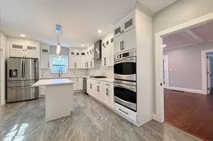 21 Maple St, Arlington, MA 02476 - Photo 19